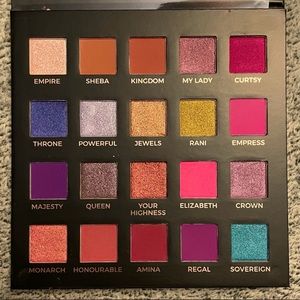 NIB The Queen ELOISE Eyeshadow Palette